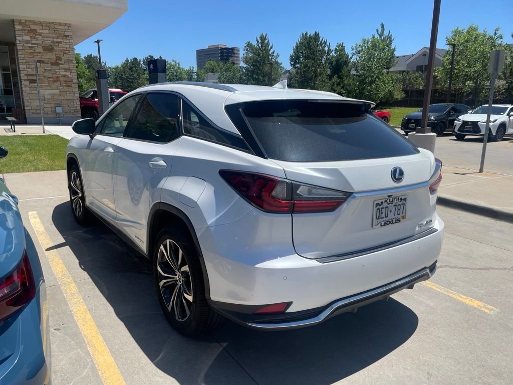Certified Used 2021 White Lexus 450h image 3