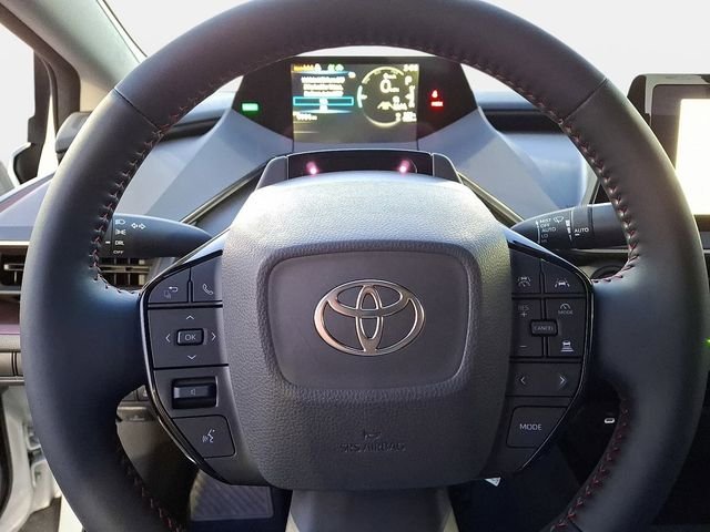 2026 Toyota Prius Plug-in Hybrid SE - Photo 12