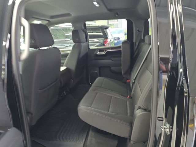 Used 2022 Black Chevrolet LT image 10