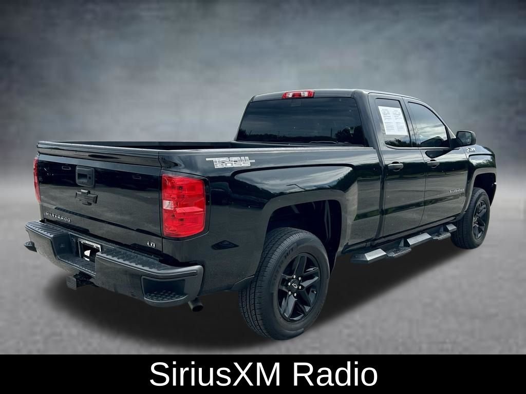 Used 2019 Black Chevrolet Silverado Custom image 5
