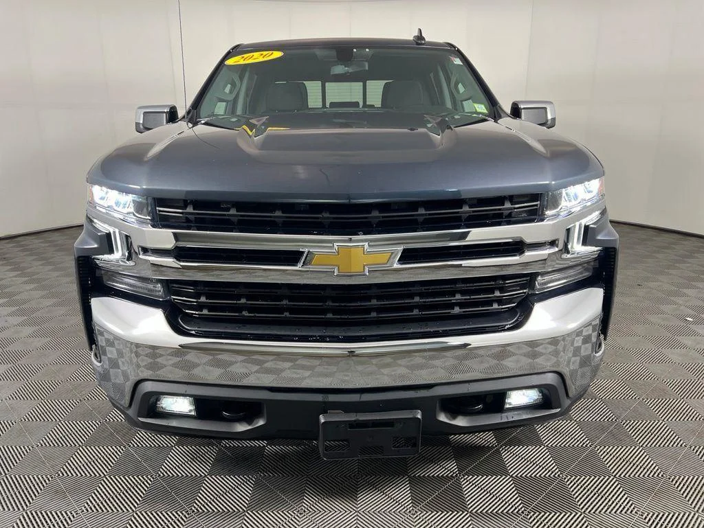 Used 2020 Shadow Gray Metallic Chevrolet LT image 2
