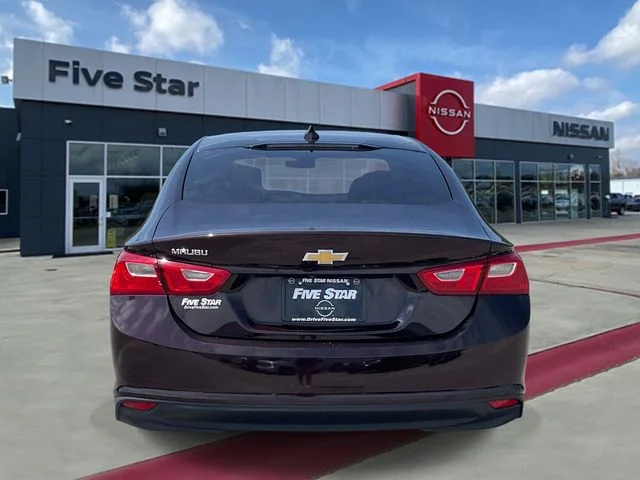 Used 2021 Red Chevrolet LS image 5