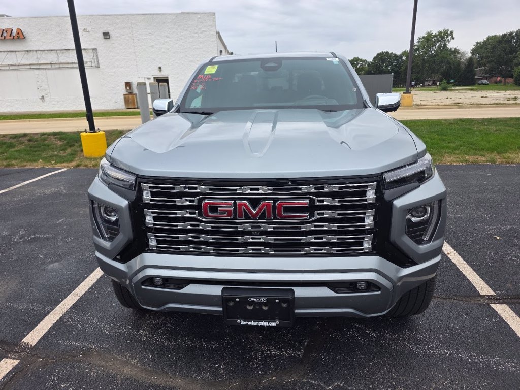 2023 GMC Canyon Denali