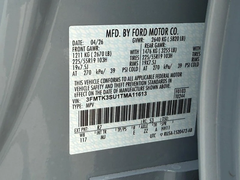 New 2026 Glacier Gray Metallic Tri-coat Ford Premium AWD image 19