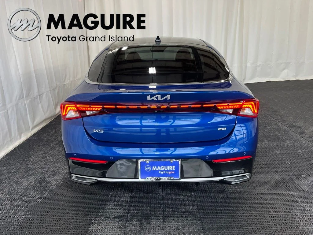 Used 2023 Blue Kia EX image 31