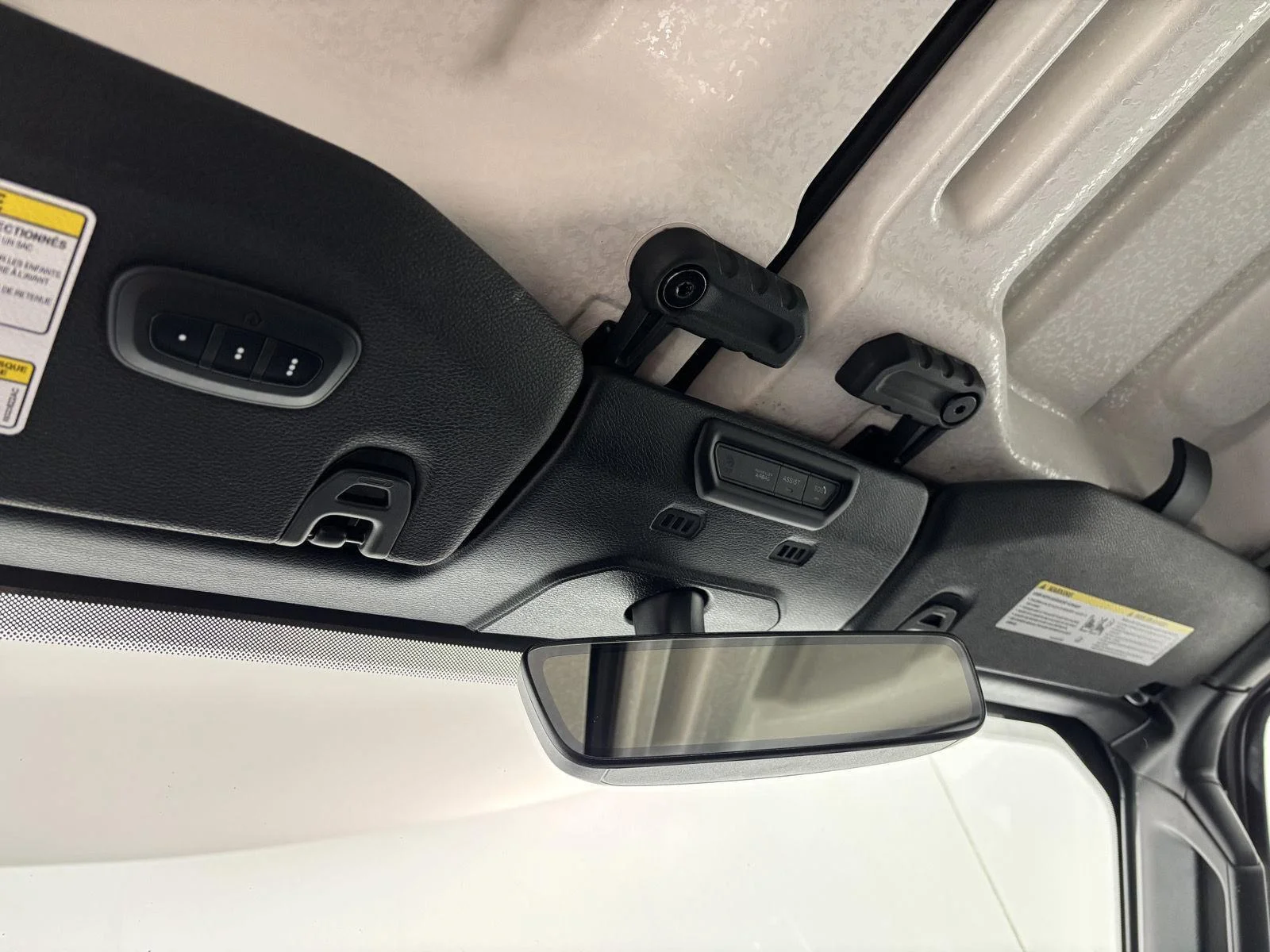 Used 2020 Billet Silver Metallic Jeep Sahara image 44