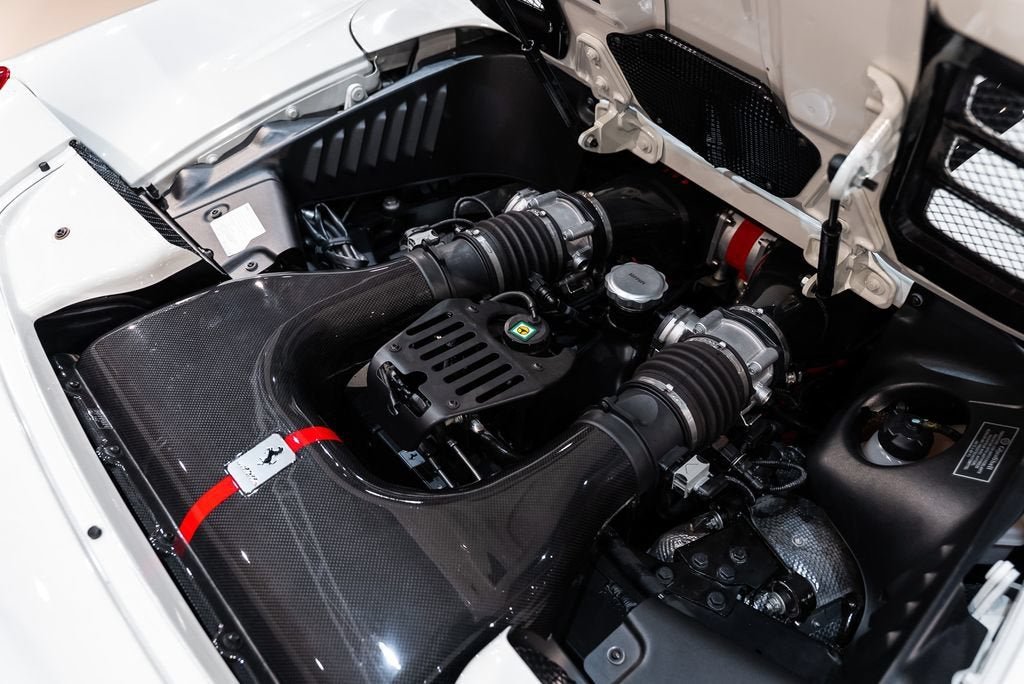 Certified Used 2015 Bianco Avus Ferrari Speciale Aperta image 23
