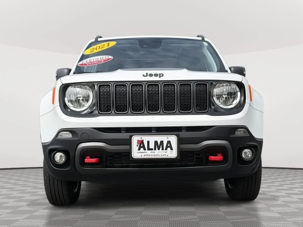 Certified Used 2021 Alpine White Clearcoat Jeep Trailhawk image 9