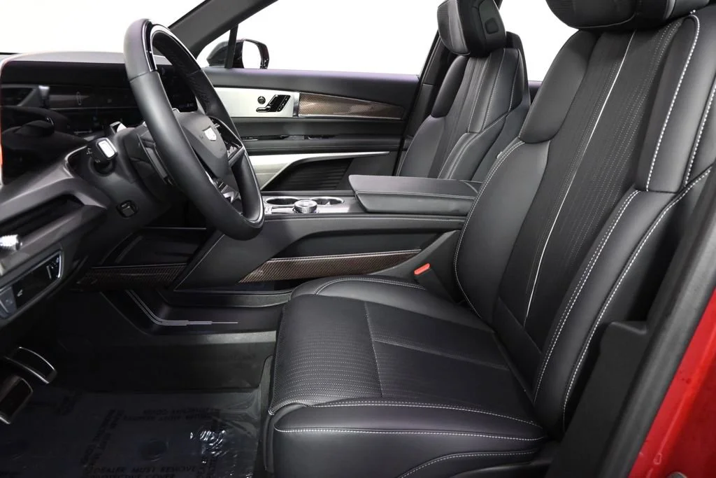 2026 Cadillac VISTIQ Sport - Photo 13