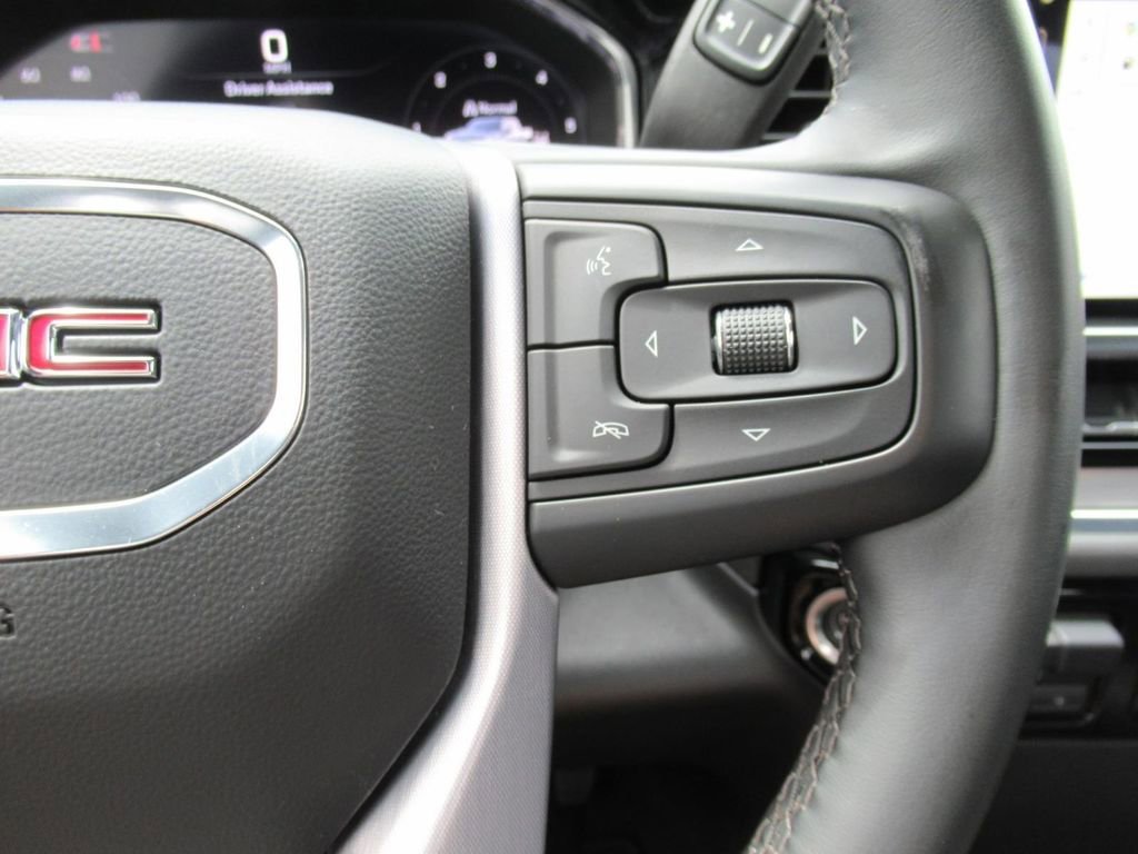2024 GMC Sierra 1500 SLT - Photo 24
