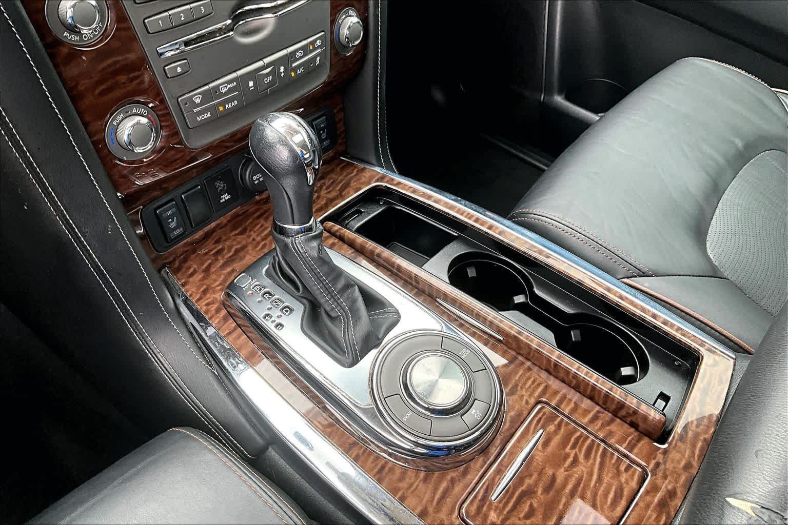 Used 2020 Super Black Nissan SL image 15