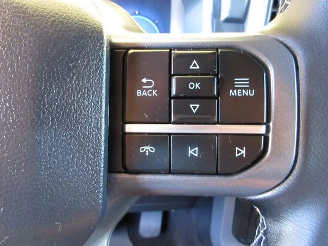 Certified Used 2025 Gray Metallic Ford XLT image 16