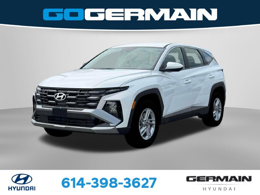Used 2025 White Hyundai SE image 1