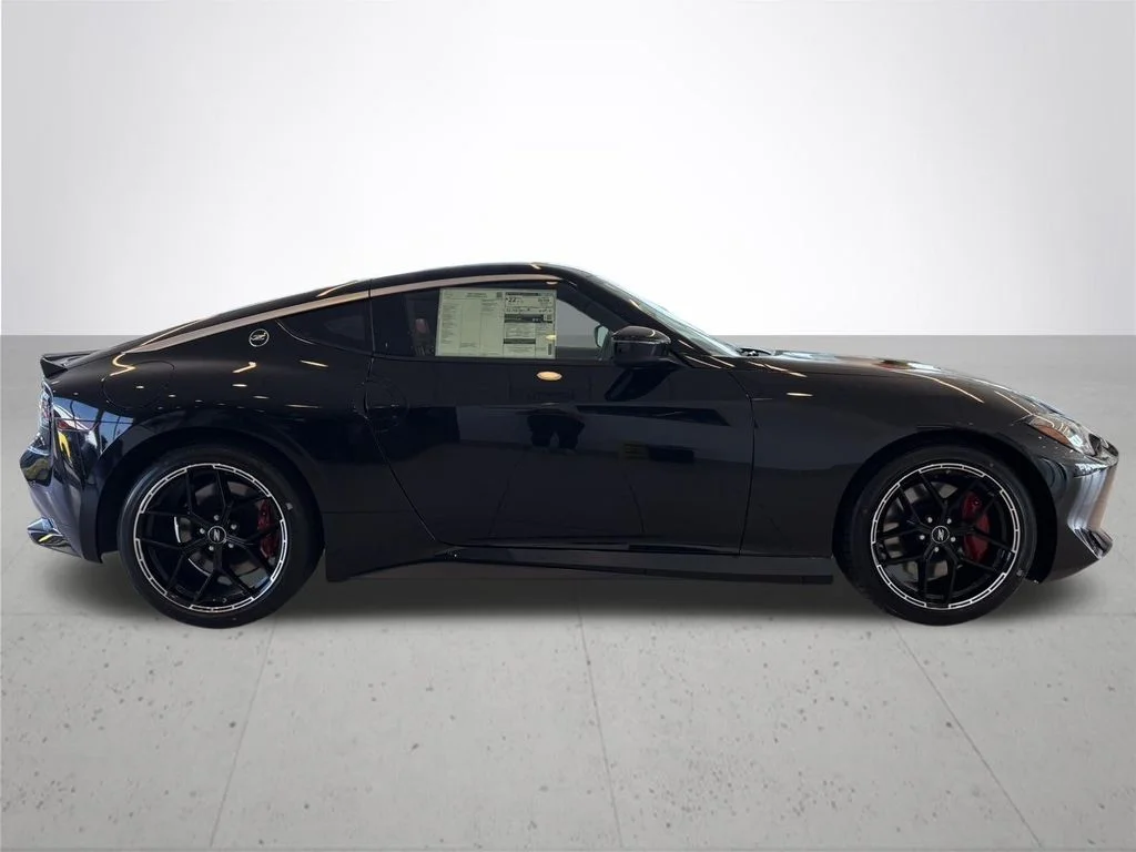 New 2027 Black Diamond Pearl Nissan Performance image 6