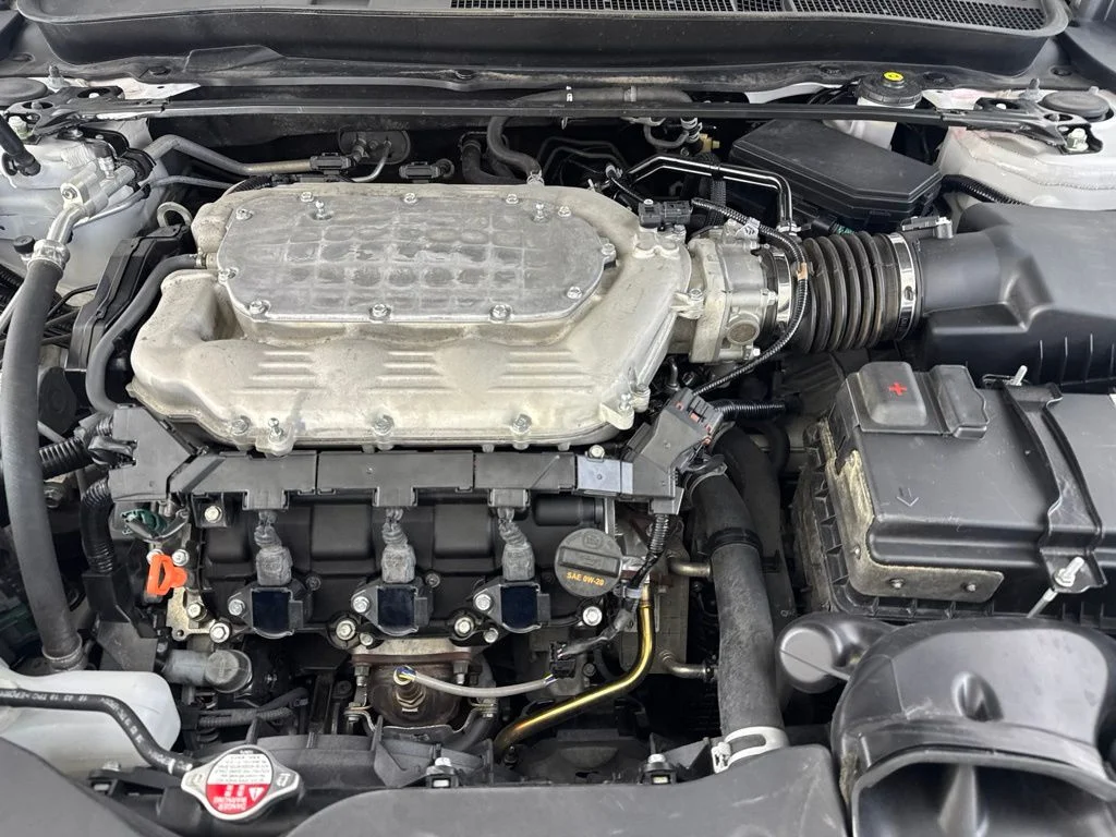 Used 2020  Acura 3.5L Technology Pkg image 19