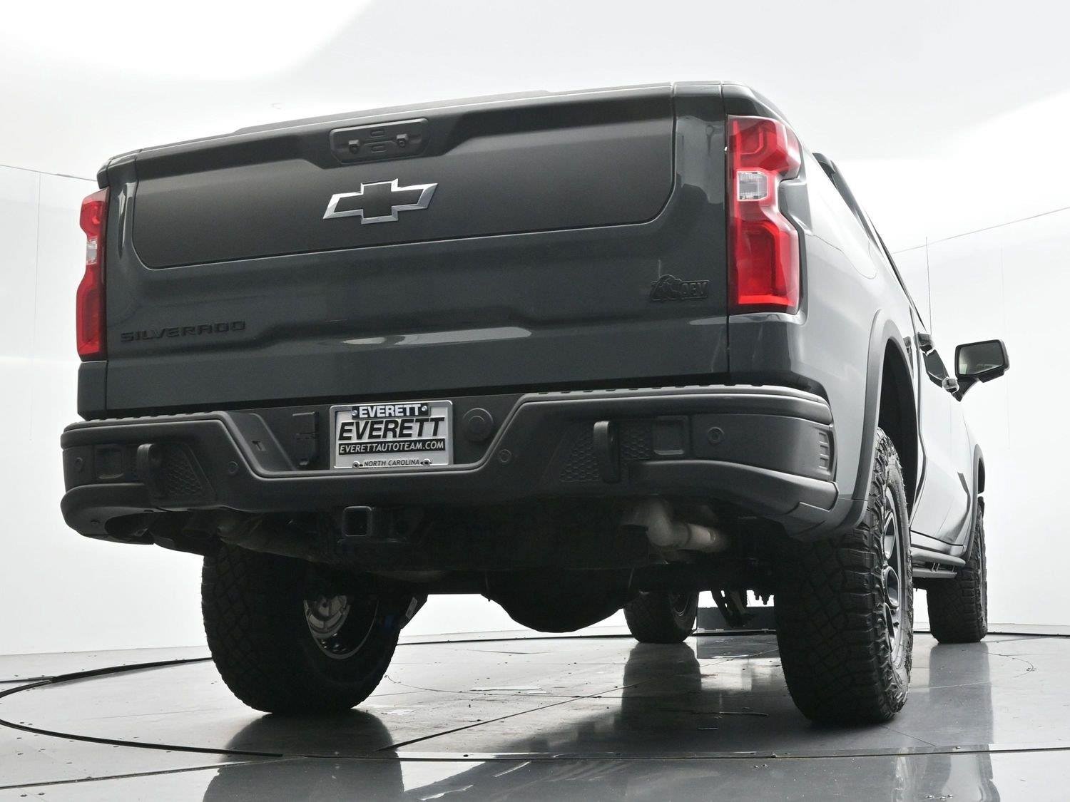 Used 2026 Cypress Gray Chevrolet ZR2 image 48