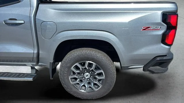Used 2024 Sterling Gray Metallic Chevrolet Z71 image 32