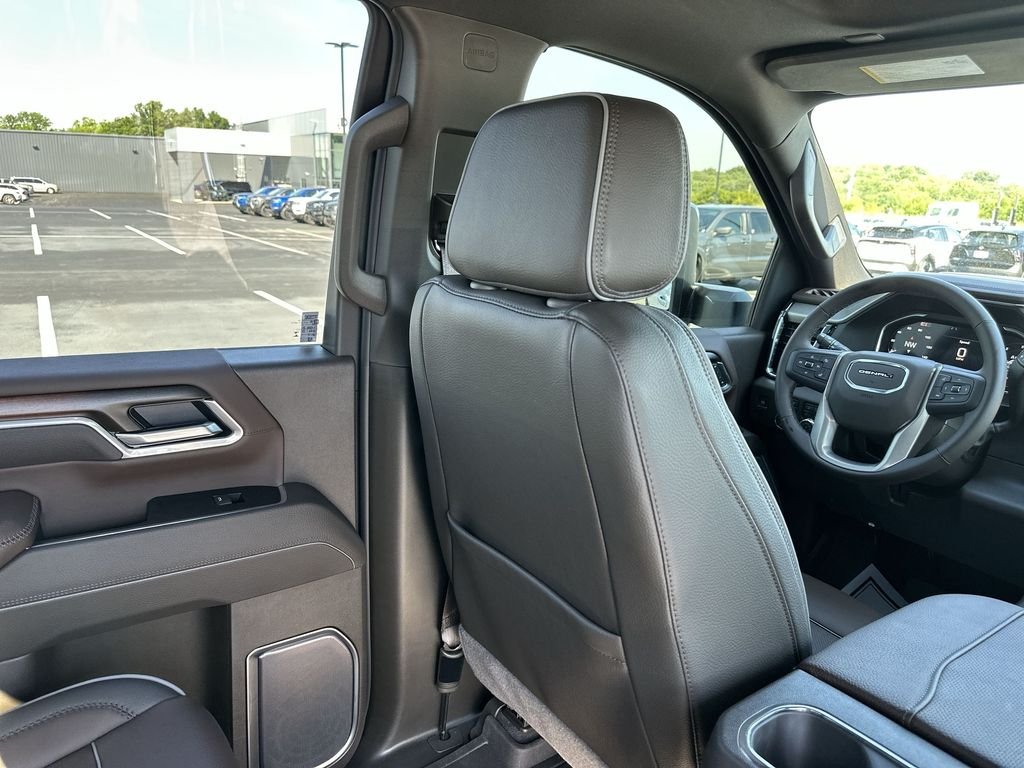 Used 2026 White GMC Denali image 15