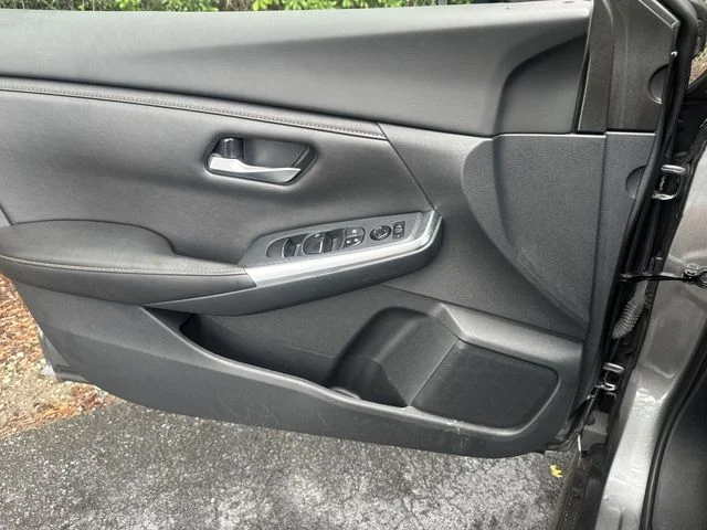 Used 2023 Gray Nissan SR image 25