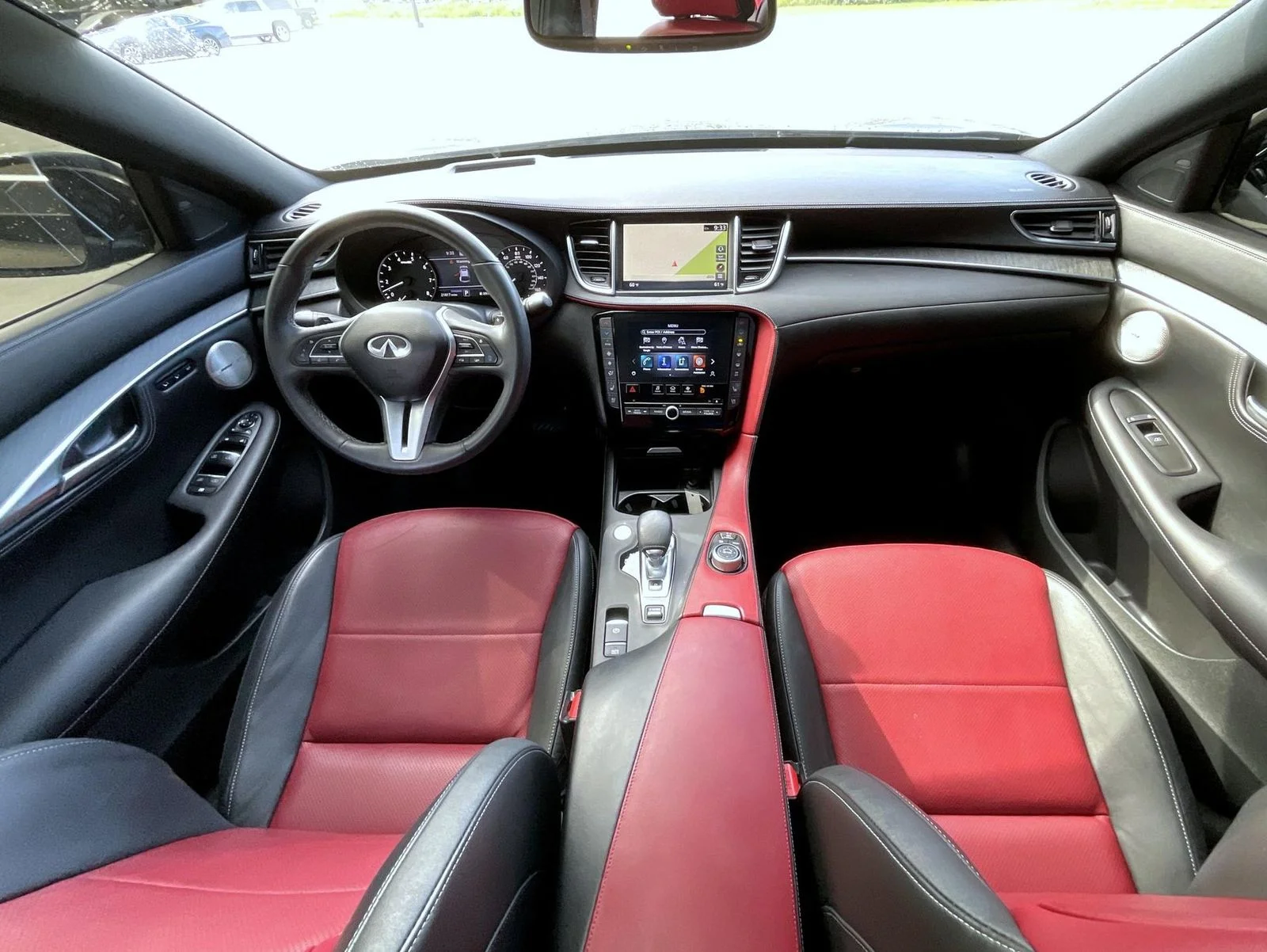 Used 2023 Black INFINITI SENSORY image 15
