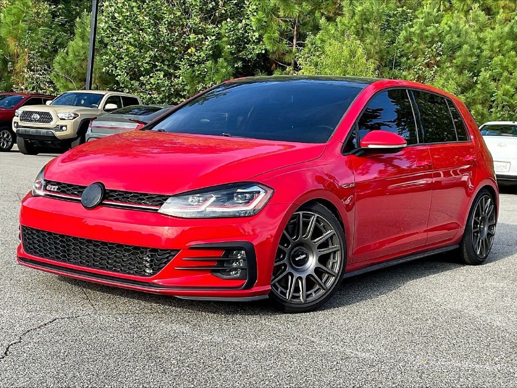 Used 2019 Tornado Red Volkswagen 2.0T S image 2