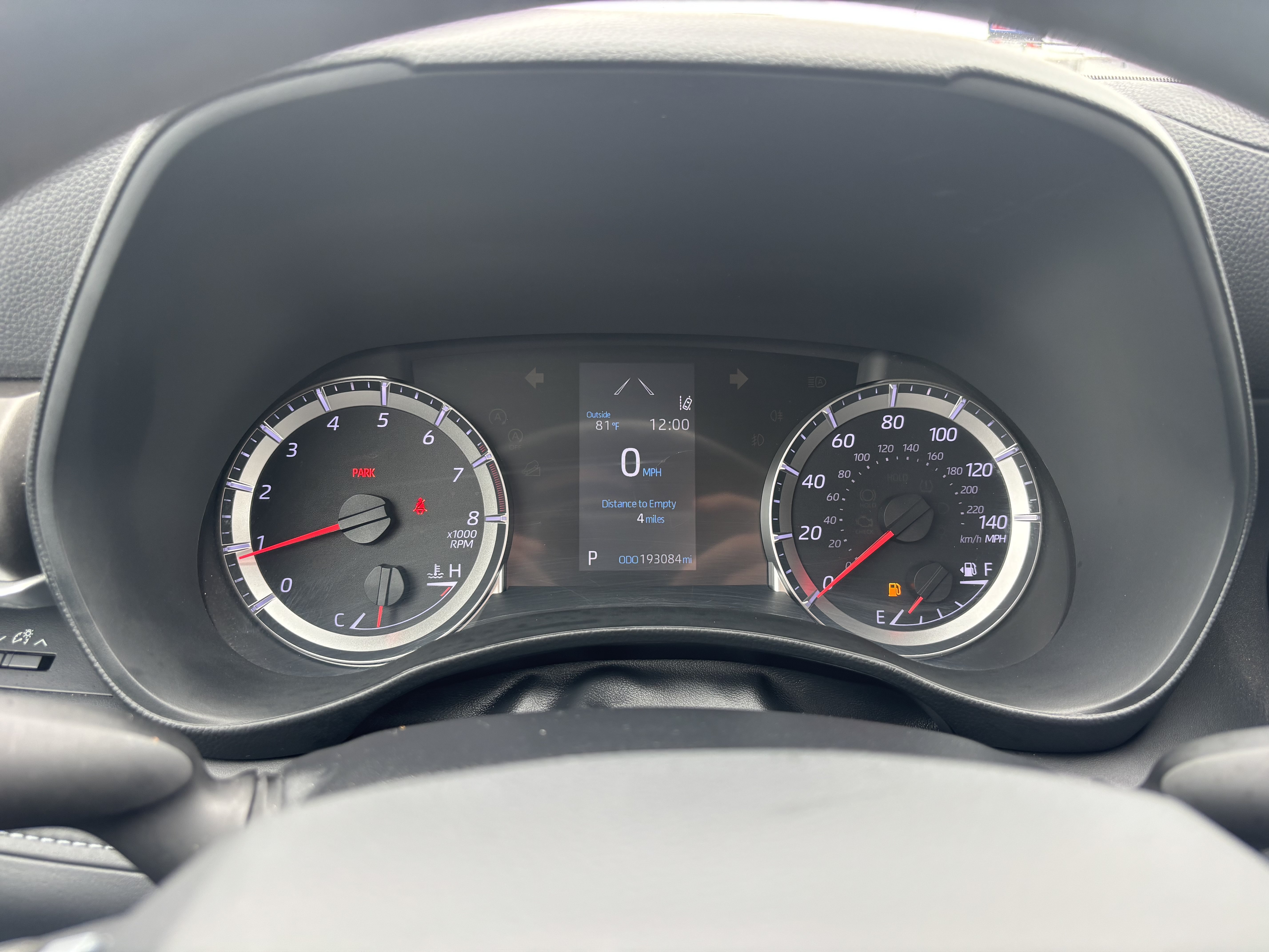 Used 2020 Magnetic Gray Metallic Toyota L image 19
