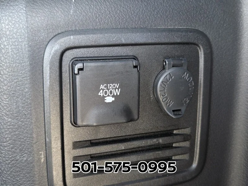 Used 2021 Midnight Black Metallic TOYOTA VENTURE 4WD image 17