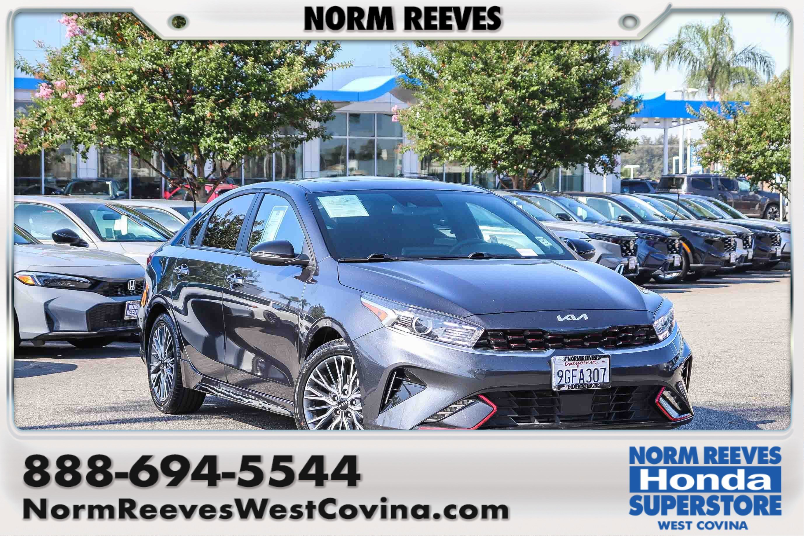 2023 Kia Forte GT-Line AT's photo