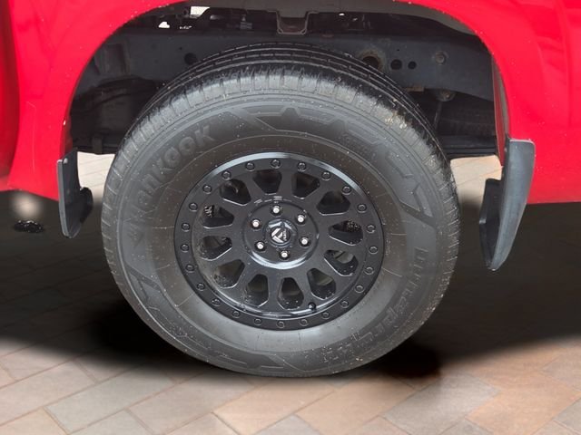Used 2022 Red Nissan S image 21