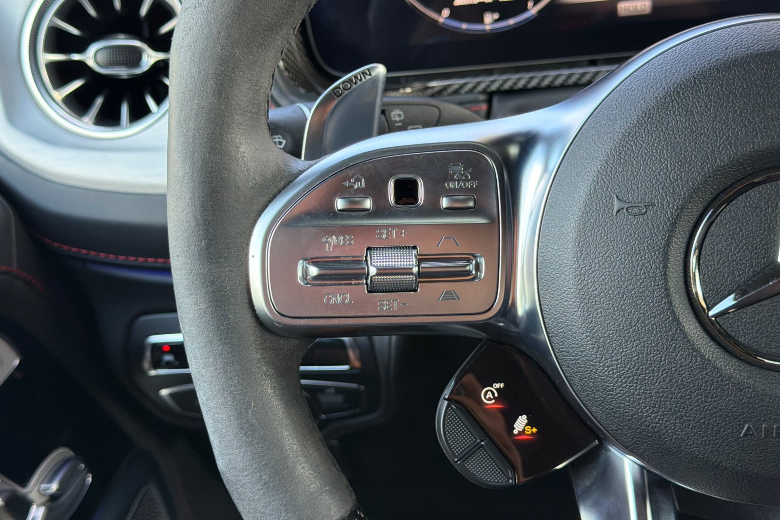 Certified Used 2022 Gray Mercedes-Benz G 63 AMG® image 30