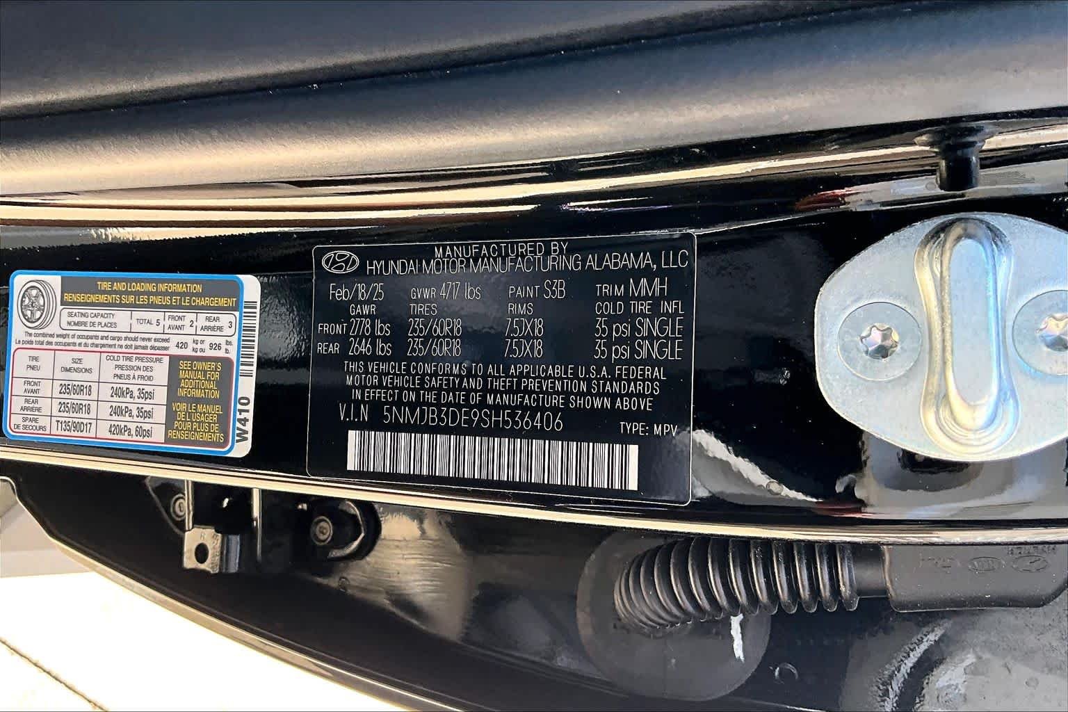 Used 2025 Phantom Black Hyundai SEL image 33