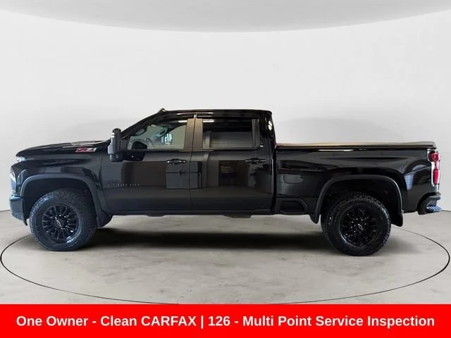 Used 2022 Black Chevrolet LT image 2