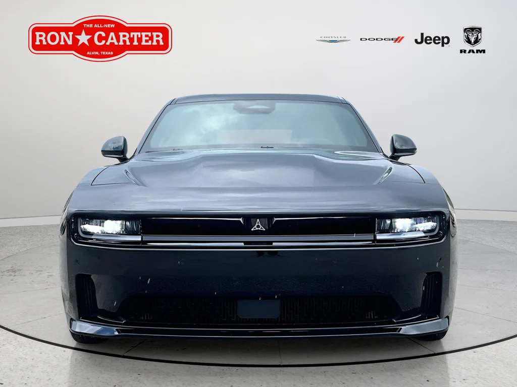 New 2025 Diamond Black Crystal Pearlcoat Dodge R/T image 2