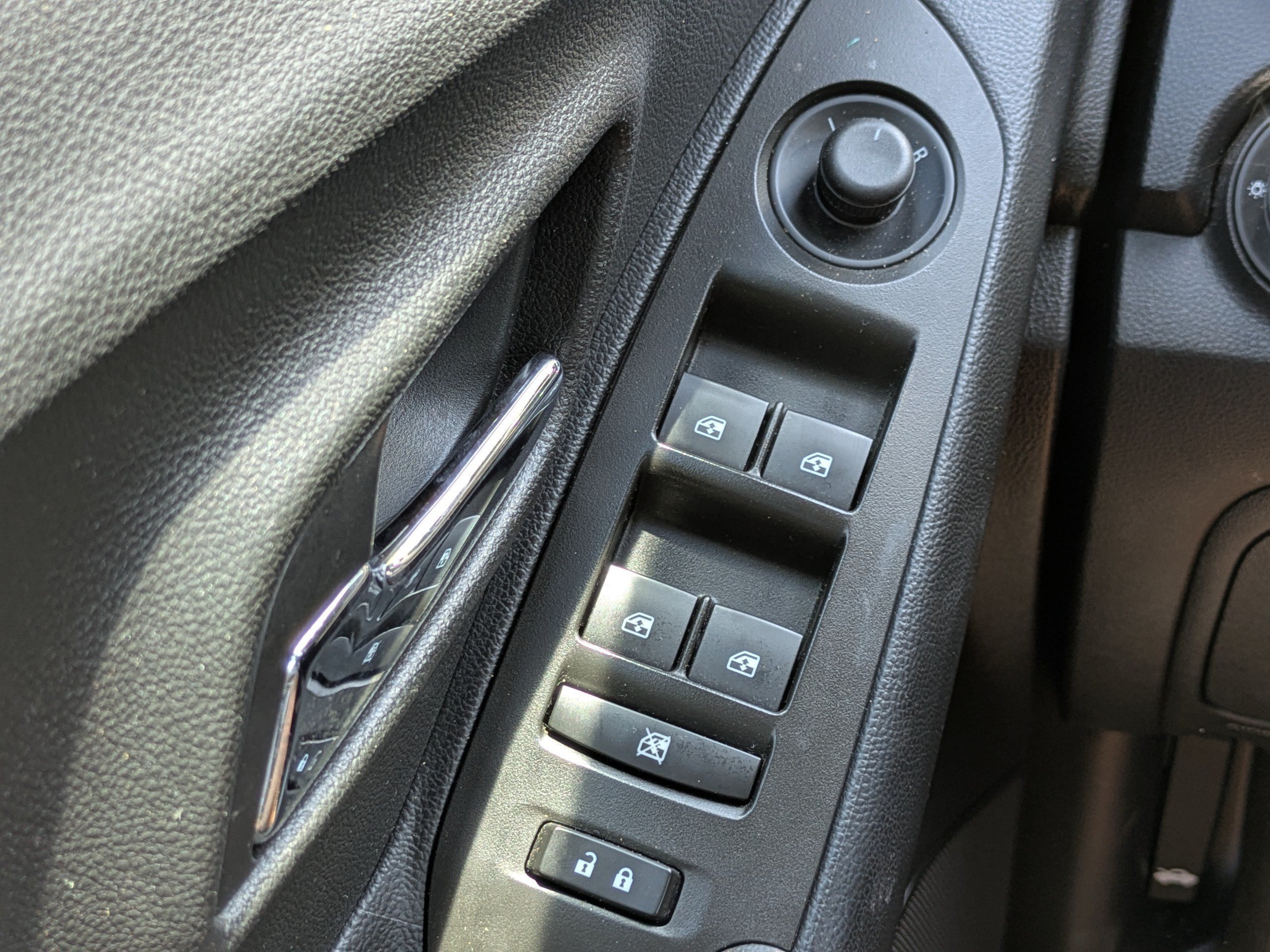 Used 2016 Brilliant Blue Metallic Chevrolet LS image 17