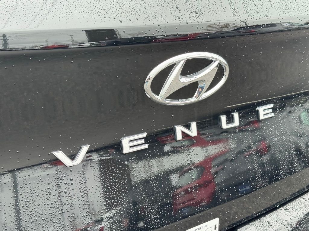 Certified Used 2026 Black Hyundai SEL image 12