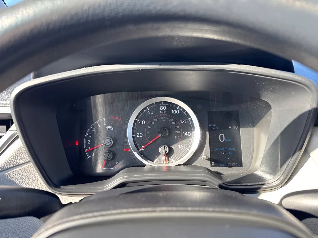 Used 2022 Silver Toyota L image 20
