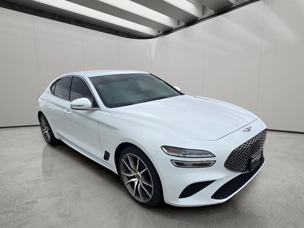 Used 2023 Alta White Genesis 2.0T image 7