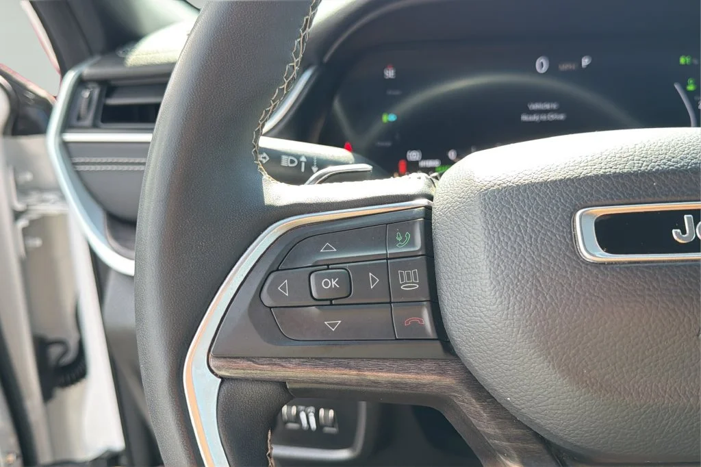 Used 2024 White Jeep LIMI image 22