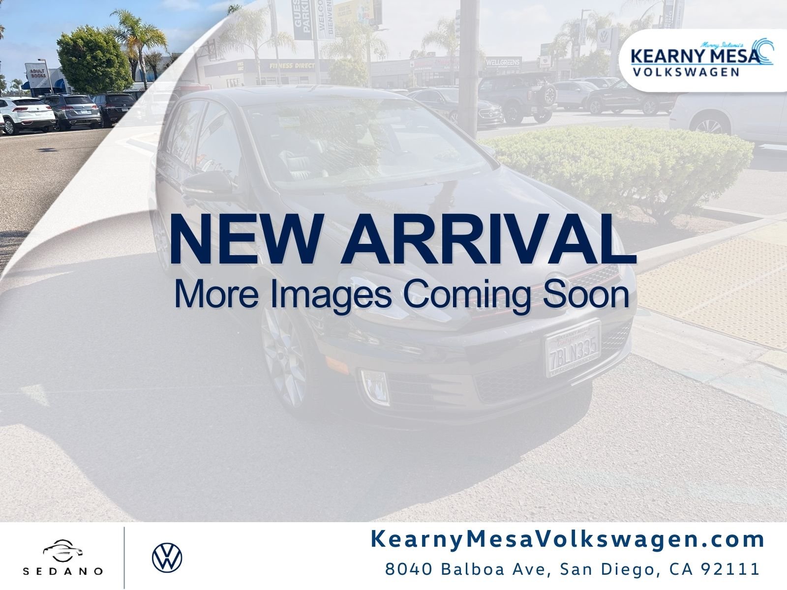 Used 2013 Pearl Metallic Volkswagen Driver