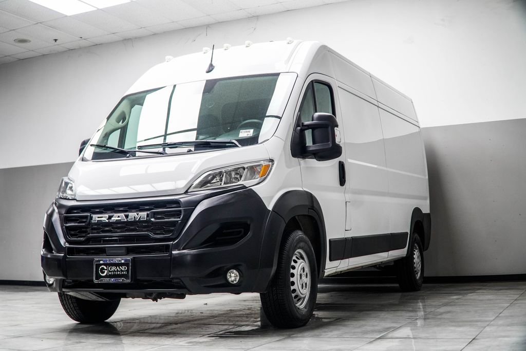 Used 2024 White Ram High Roof image 8