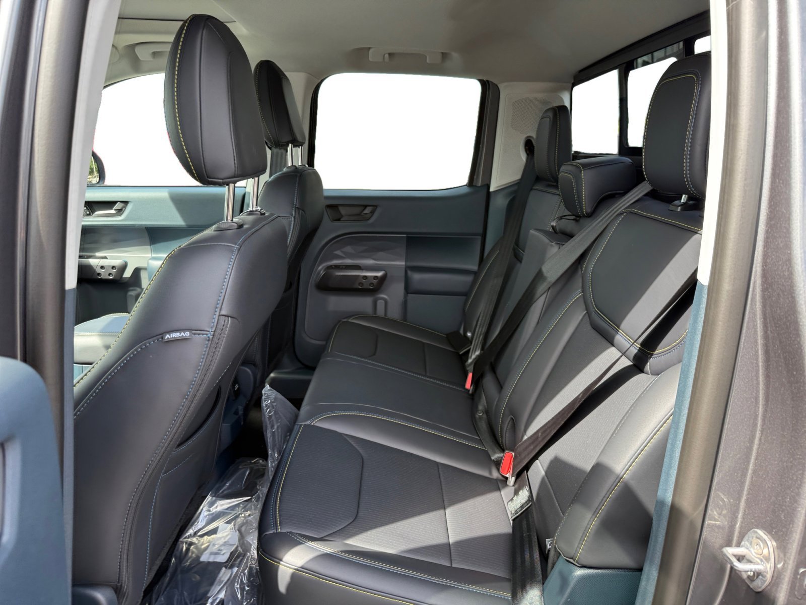 New 2025 Carbonized Gray Metallic Ford Lobo™ image 16