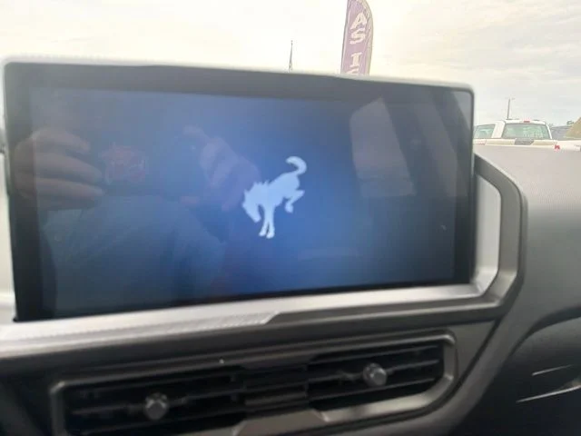 Used 2025 Gray Ford Badlands image 12