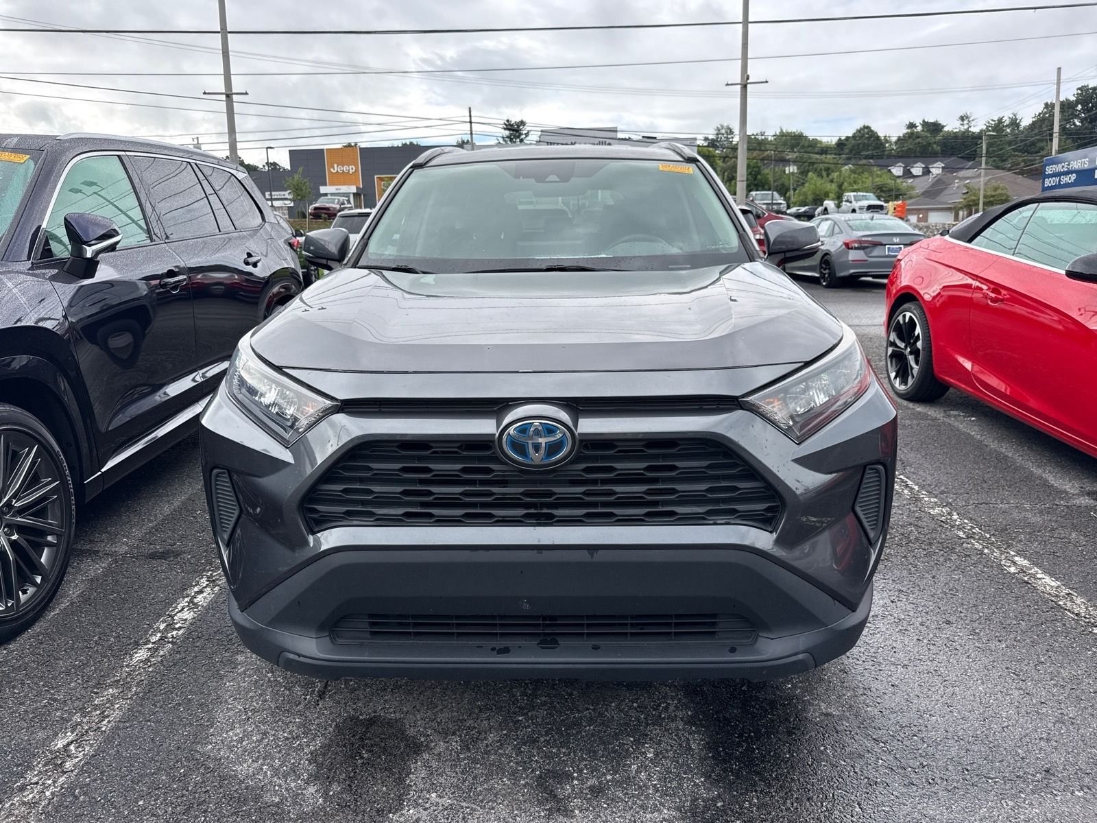 Used 2019 Magnetic Gray Metallic Toyota LE image 7