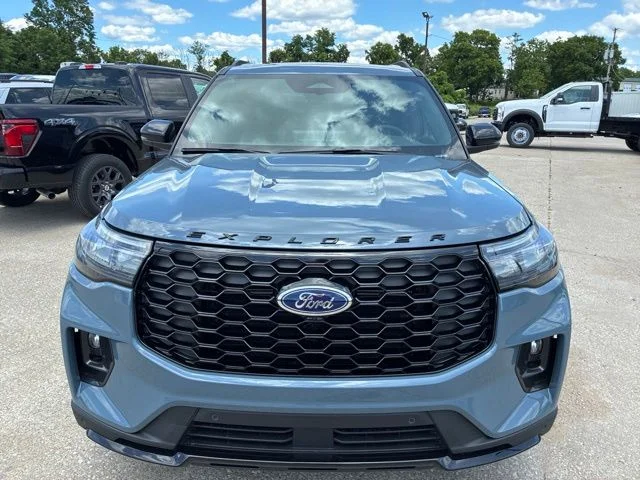 New 2026 Vapor Blue Metallic Ford ST-Line image 11