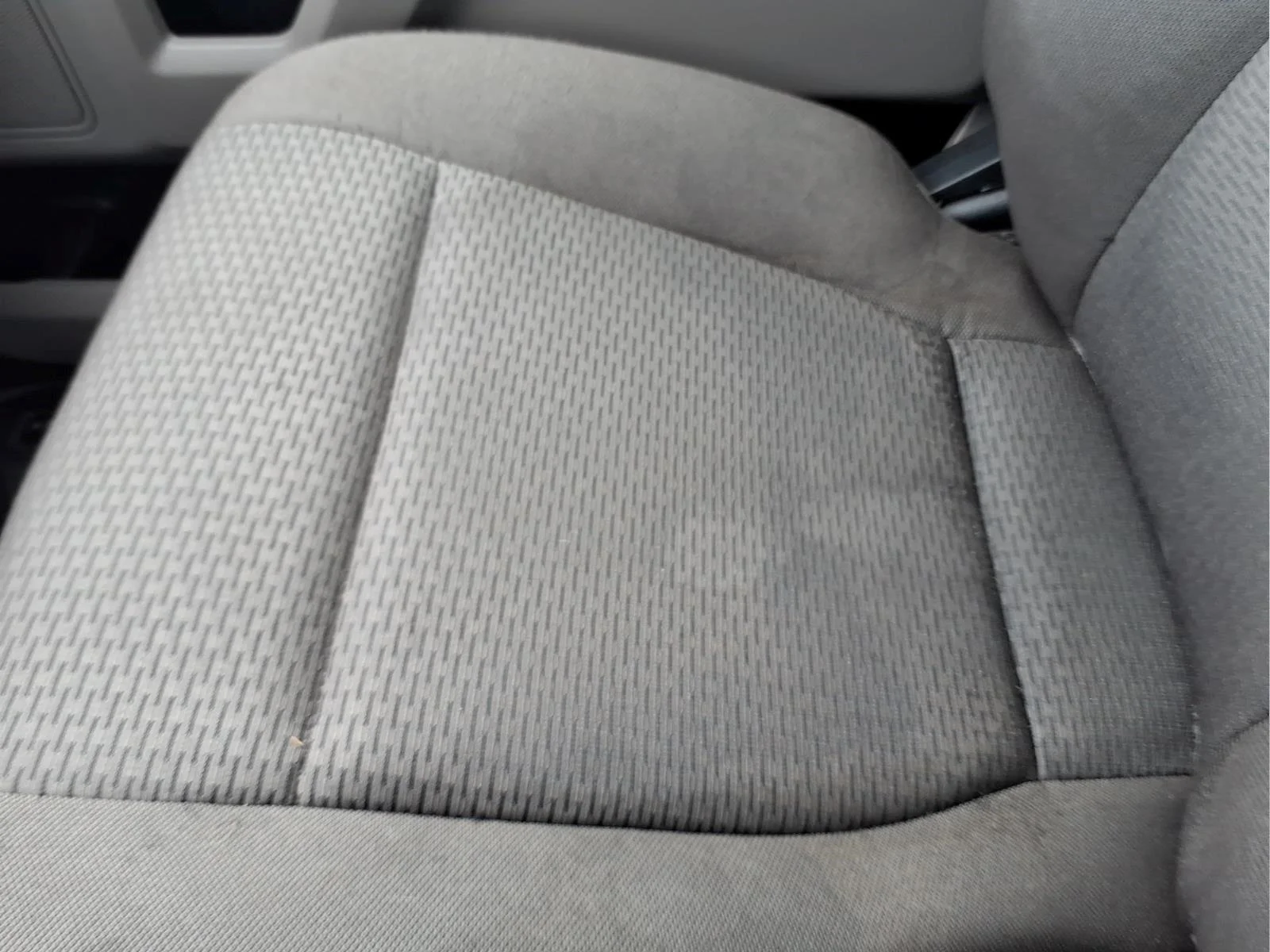 Used 2021 Oxford White Ford XLT image 27