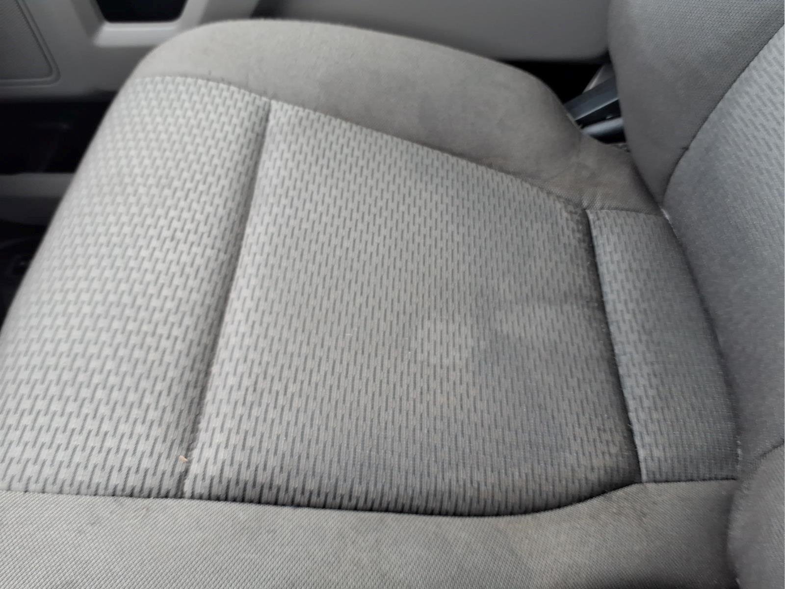 Used 2021 Oxford White Ford XLT image 27