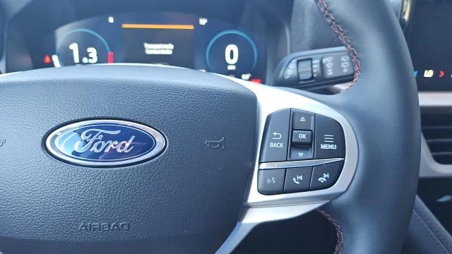 New 2026 Carbonized Gray Metallic Ford Active RWD image 28