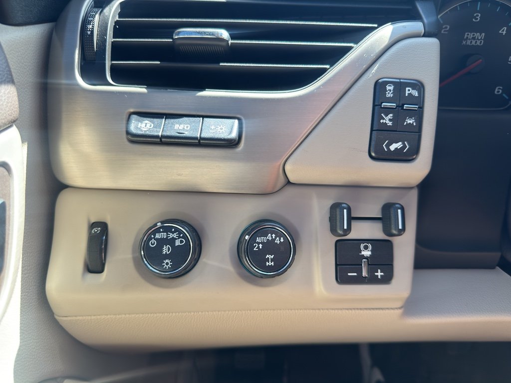 Used 2018 Onyx Black GMC Denali image 21