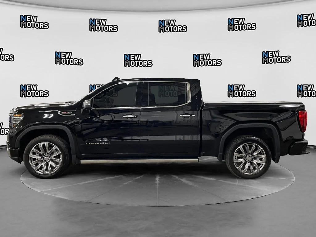 Used 2026 Onyx Black GMC Denali image 2