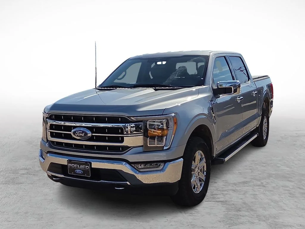 Used 2023 Silver Ford Lariat image 4